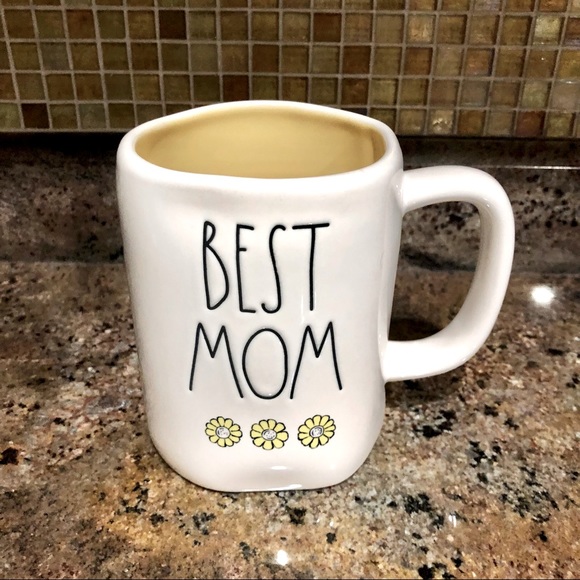 RAE DUNN “Best Mom” White/Yellow Flower 16oz Mug